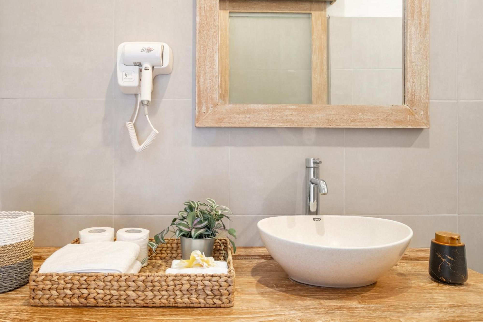 ☆ Villa Larissa ☆ Seminyak 2Br Pool Kuta Petitenget Экстерьер фото